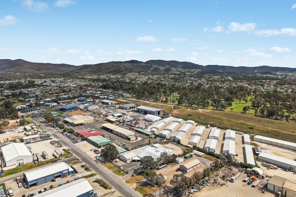 Lease - 52 Depot Road - New Property in Mudgee - Real Estate by Stacey Woods