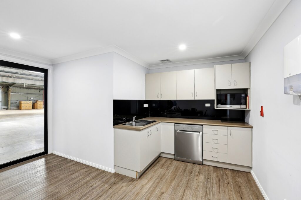 Lease - 52 Depot Road - New Property in Mudgee - Real Estate by Stacey Woods