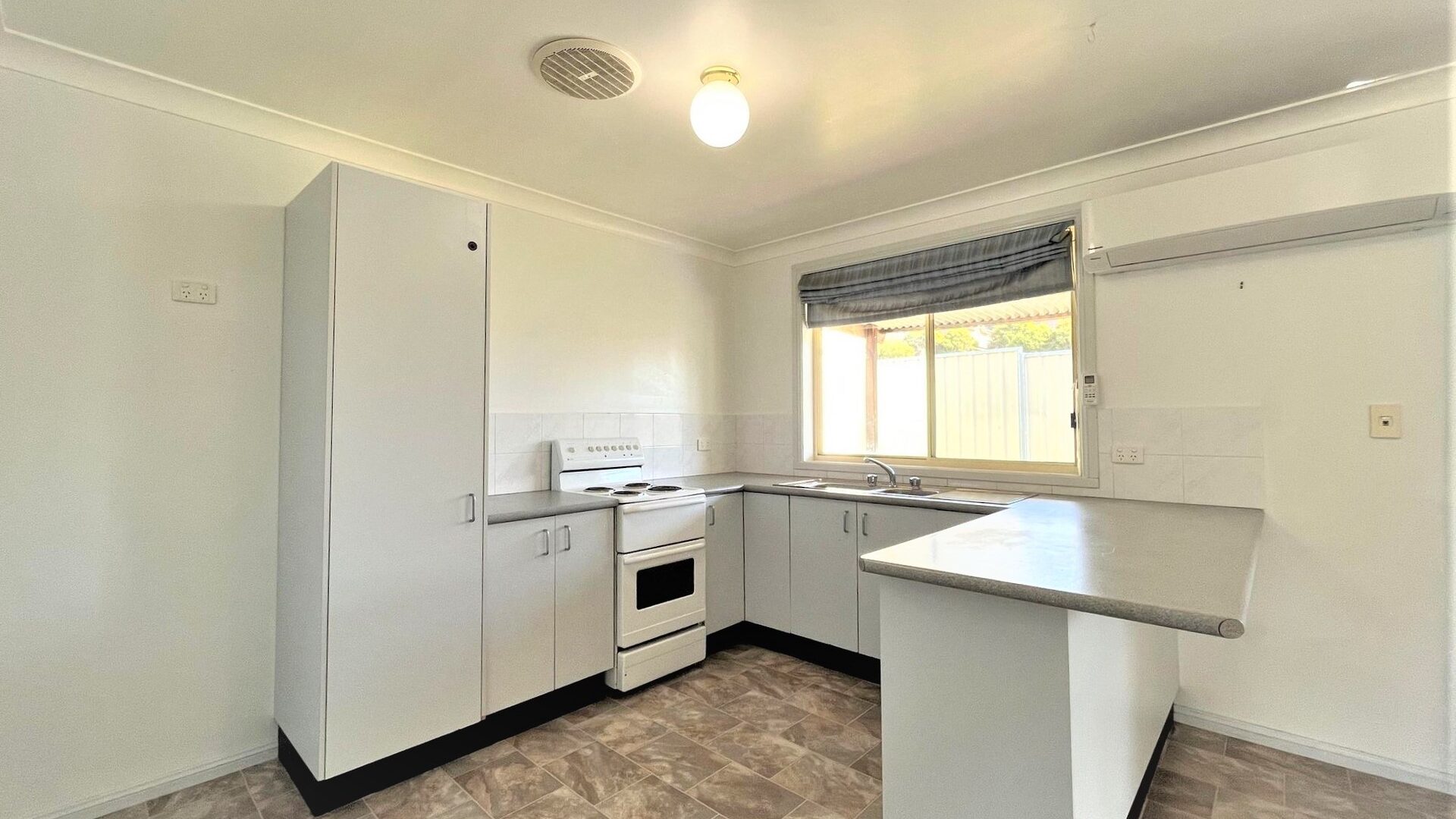 For Rent - 2/52 Oporto Road - New Property in Mudgee - Real Estate by 