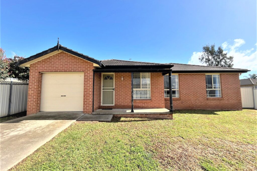 For Rent - 2/52 Oporto Road - New Property in Mudgee - Real Estate by 