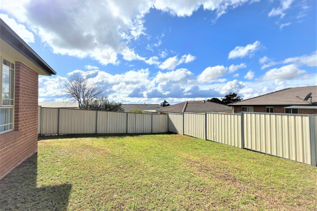 For Rent - 2/52 Oporto Road - New Property in Mudgee - Real Estate by 