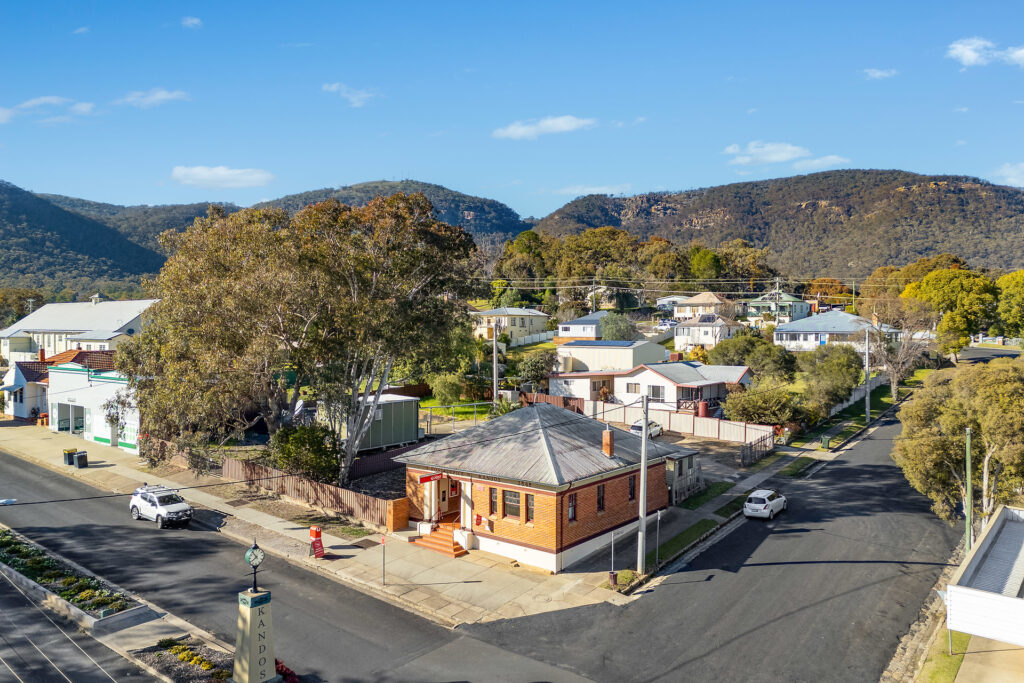 For Sale - 32 Angus Avenue - New Property in Kandos - Real Estate by Elizabeth Turner