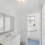 5 White Circle Mudgee NSW 2850 AUS