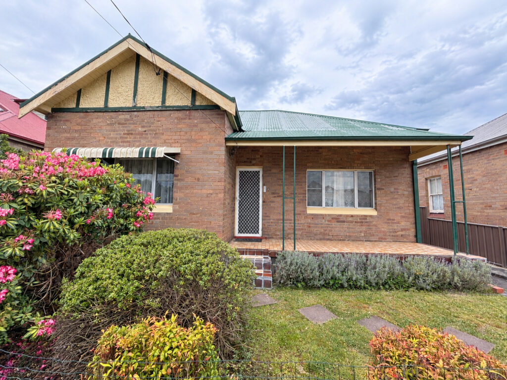 For Rent - 67 Calero Street - New Property in Lithgow - Real Estate by Varun Kinra