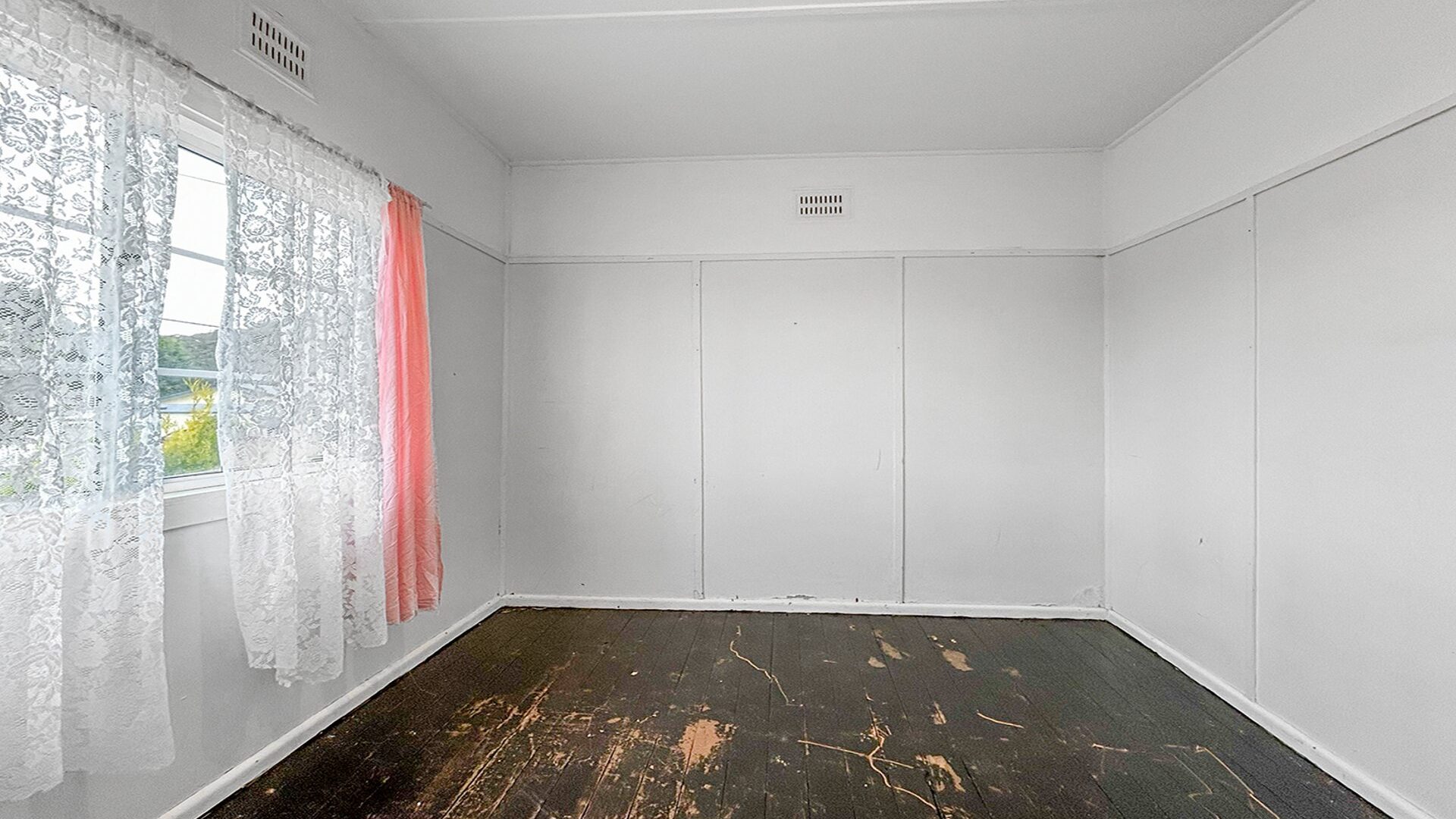 For Rent - 9 Second Street - New Property in Lithgow - Real Estate by Varun Kinra
