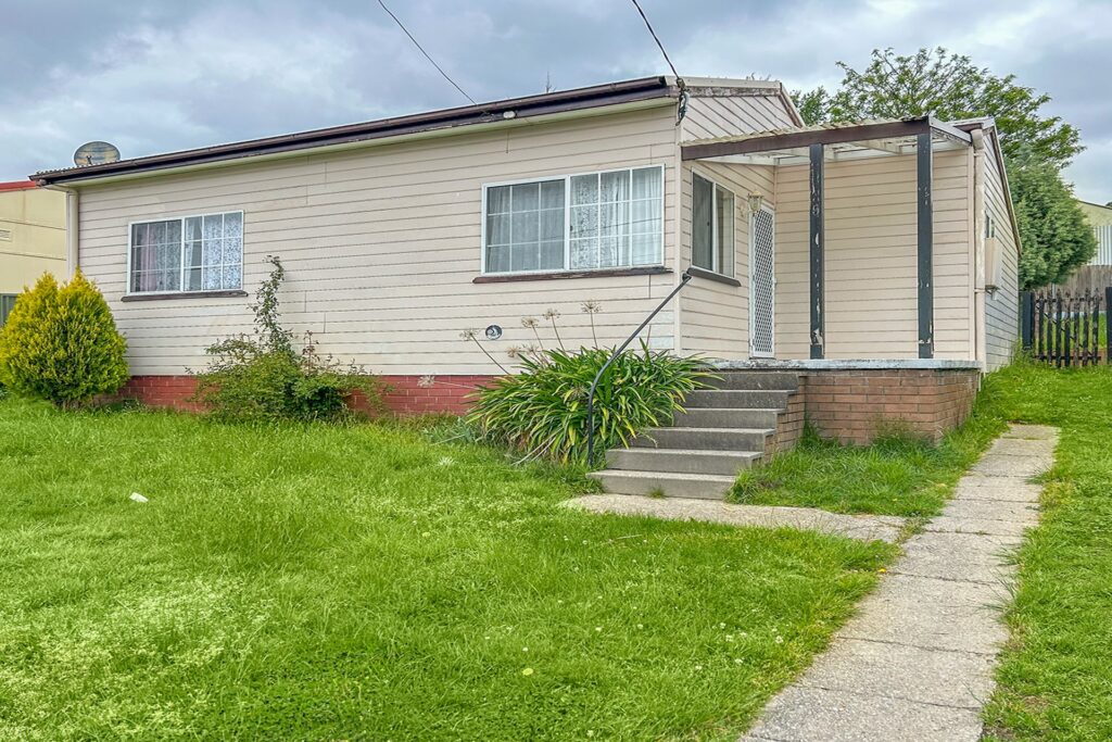 For Rent - 9 Second Street - New Property in Lithgow - Real Estate by Varun Kinra