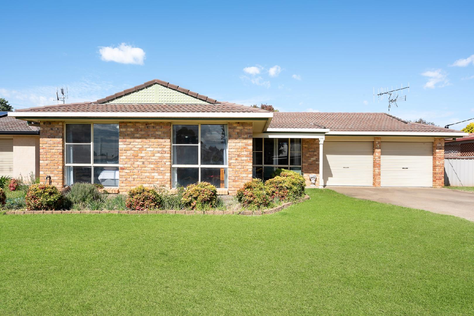 3 Scott Avenue